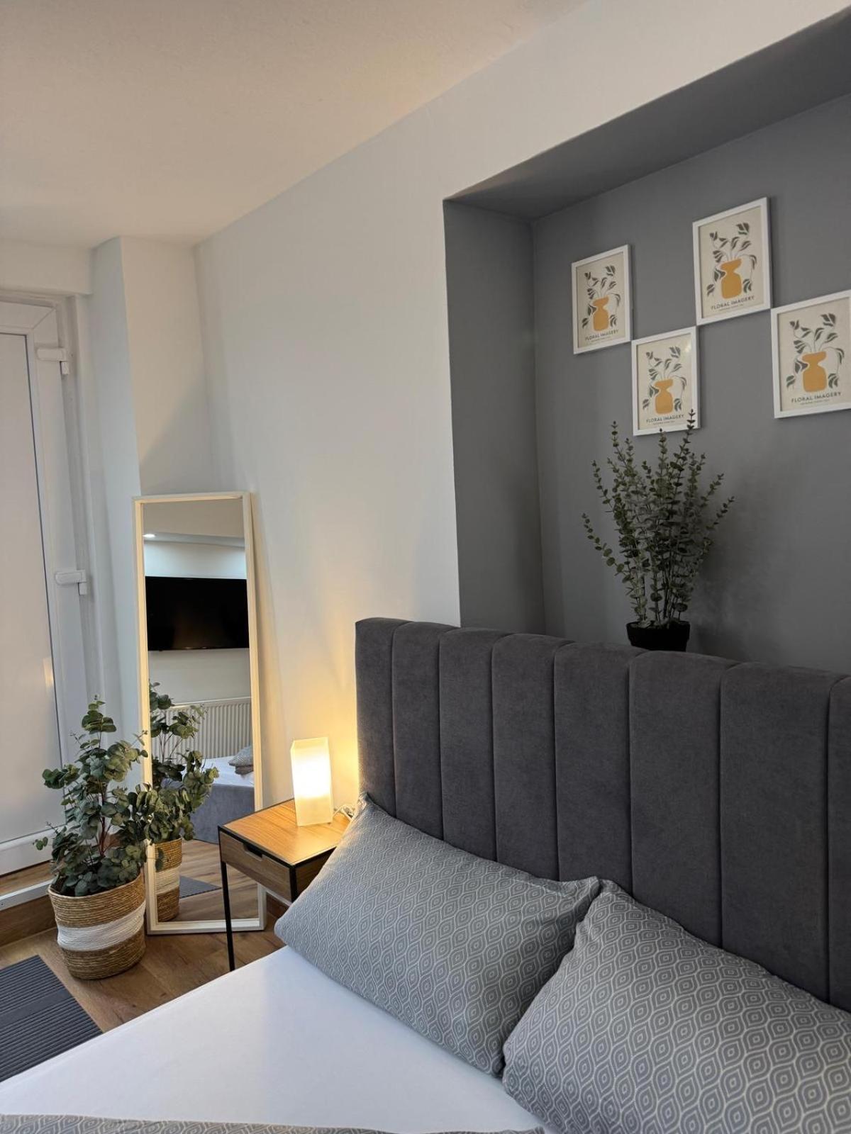 M & E Ferienwohnung Bad Mergentheim Eksteriør billede
